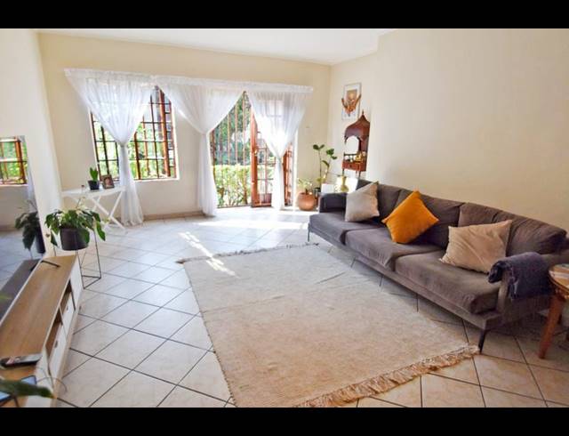 2 BEDROOM APARTMENT FOR SALE IN ATHOLL